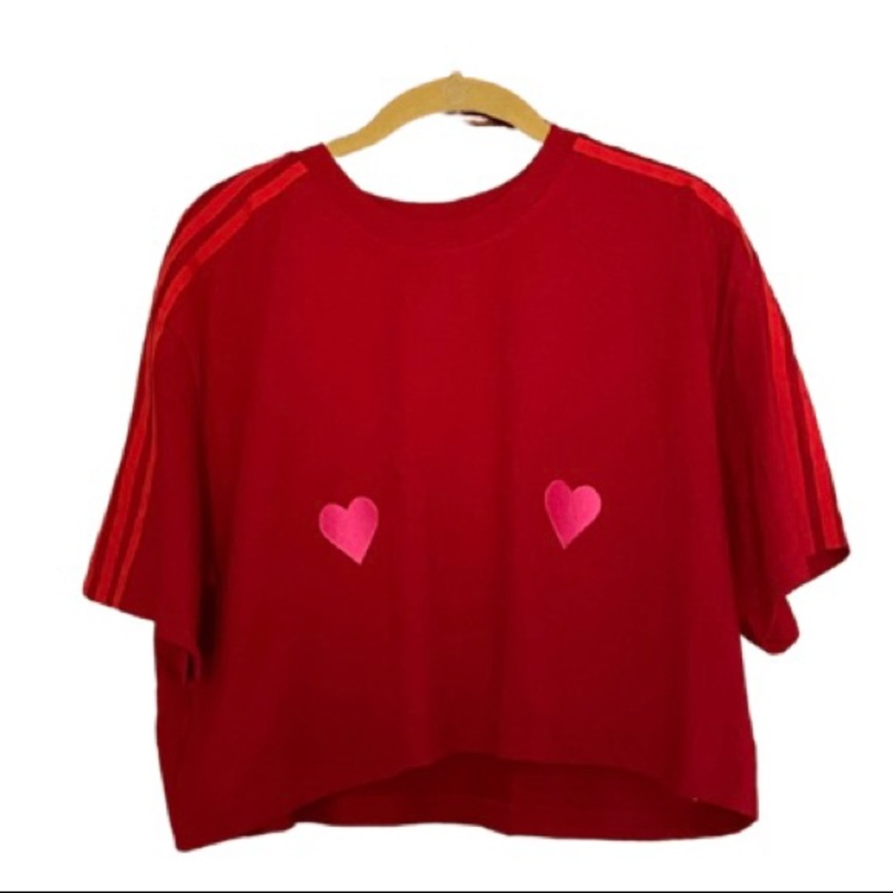 Adidas x Ivy Park  Graphic Heart Crop Top (NWT)